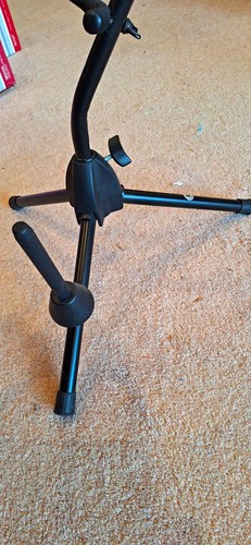 Yamaha saxophone stand - saxophone,